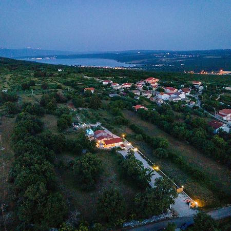 Appartement Kuca Za Odmor Cvitka à Slivnica Extérieur photo