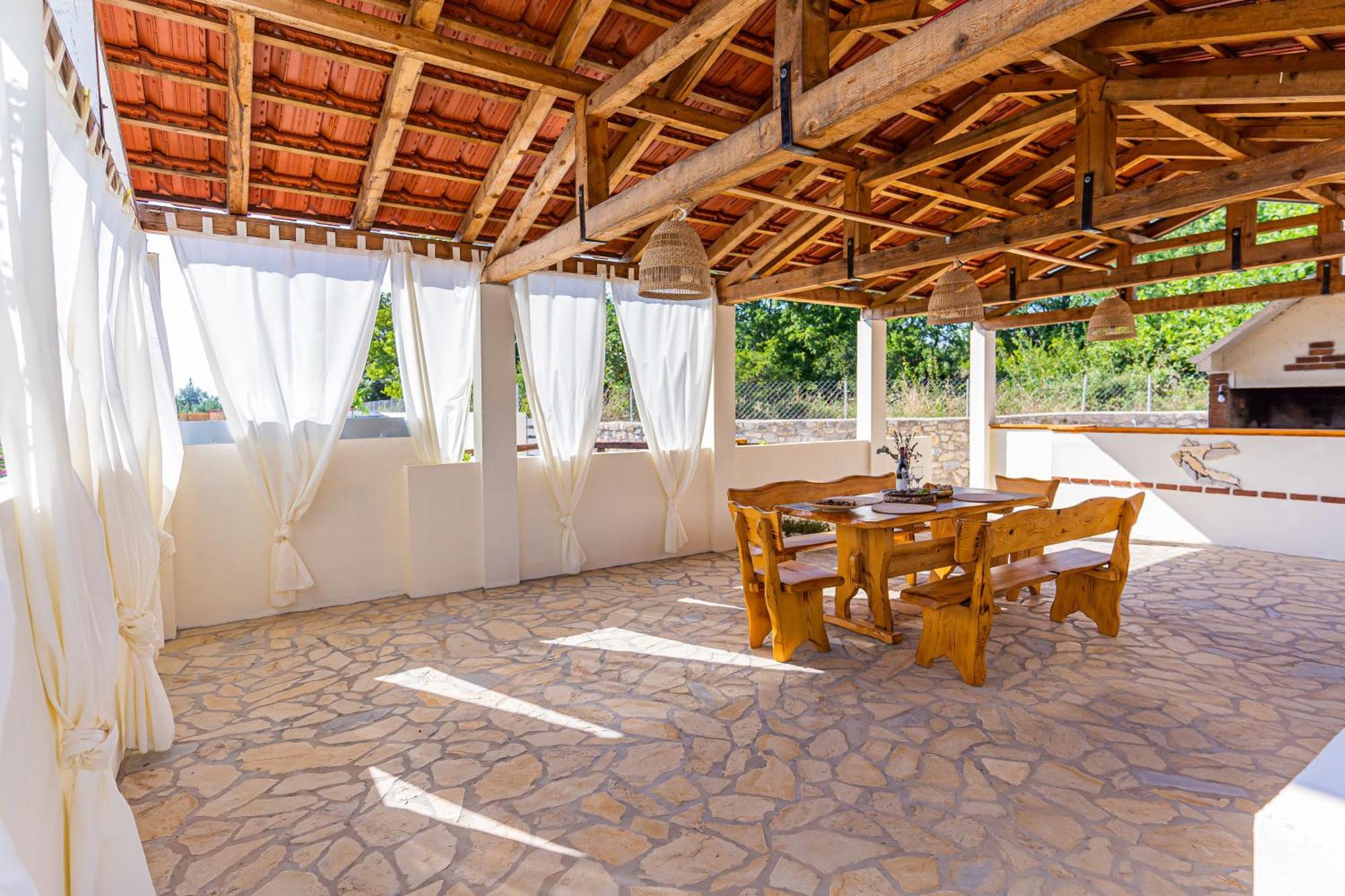 Appartement Kuca Za Odmor Cvitka à Slivnica Extérieur photo