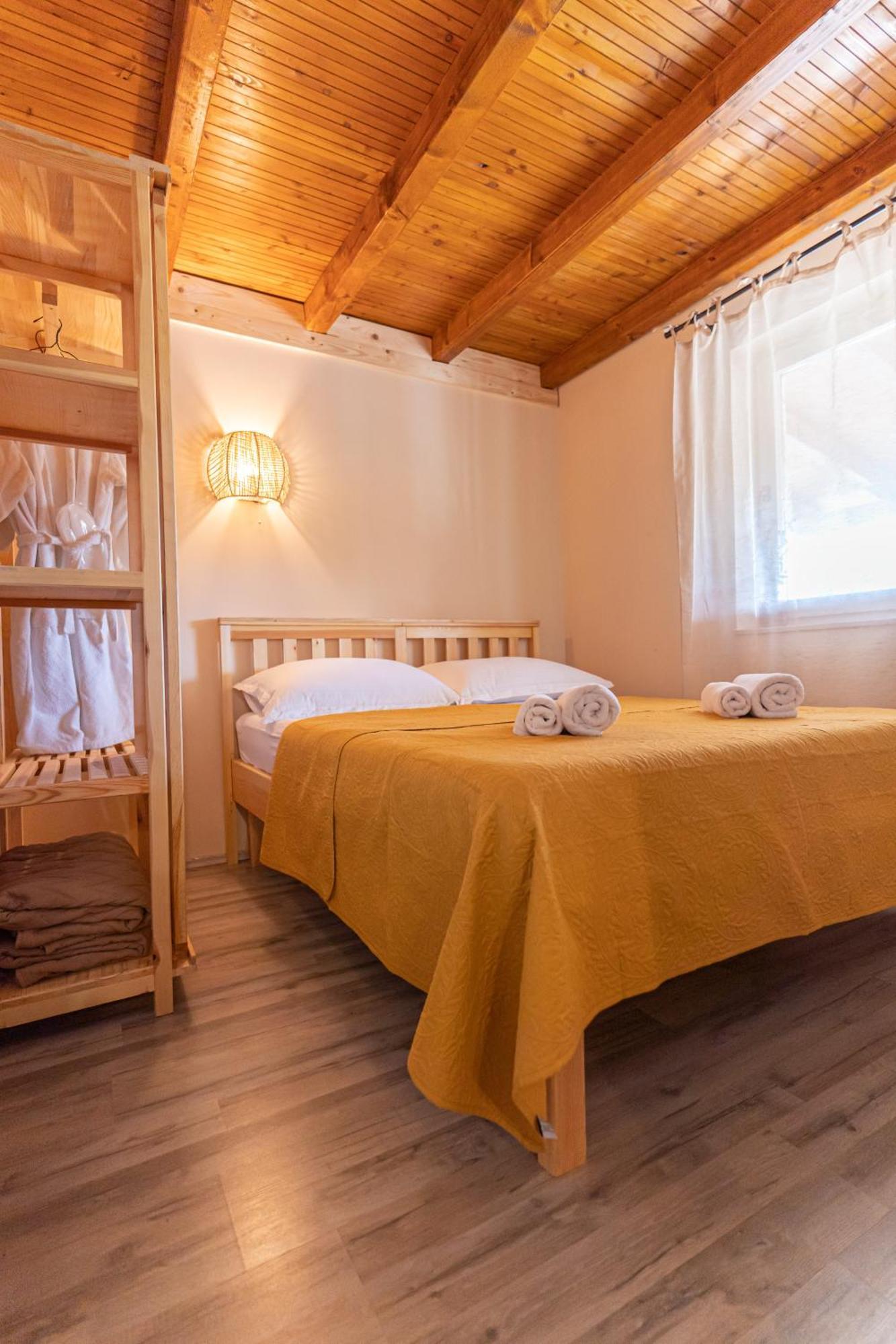 Appartement Kuca Za Odmor Cvitka à Slivnica Extérieur photo